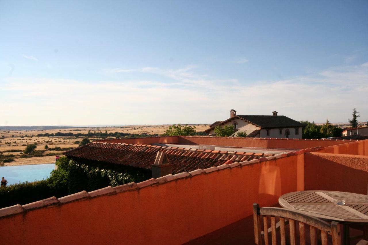 Hotel El Rancho Segovia Exterior photo